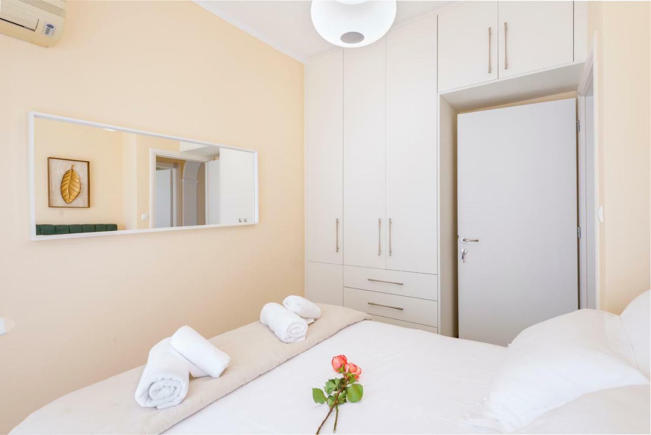 Anaria Gold Suite แอร์มูโปลี ภายนอก รูปภาพ